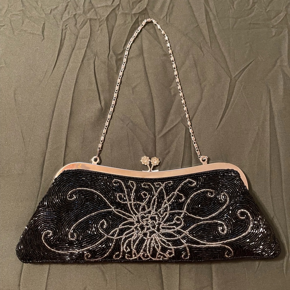 Vintage - Style‎ Elegant Black Hand Beaded Clutch…